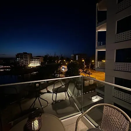 Apartmán Ale Lakeon *